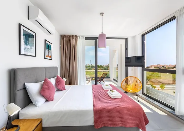 Almaria 16 بروتاراس